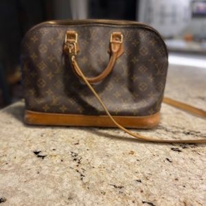 Louis Vuitton Alma Purse